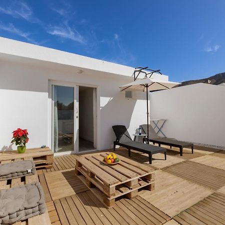 Famara Loft 12 Apartment Ngoại thất bức ảnh