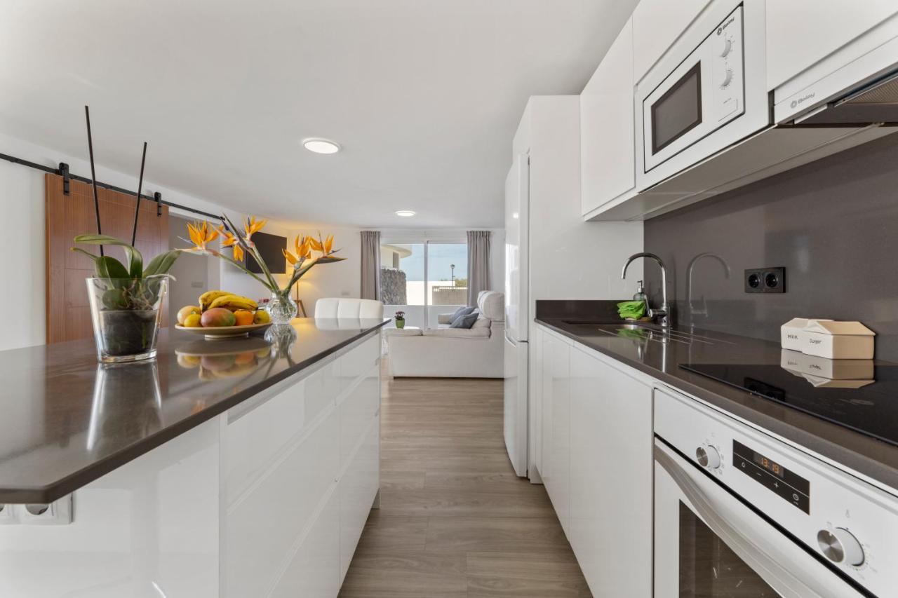 Famara Loft 12 Apartment Ngoại thất bức ảnh
