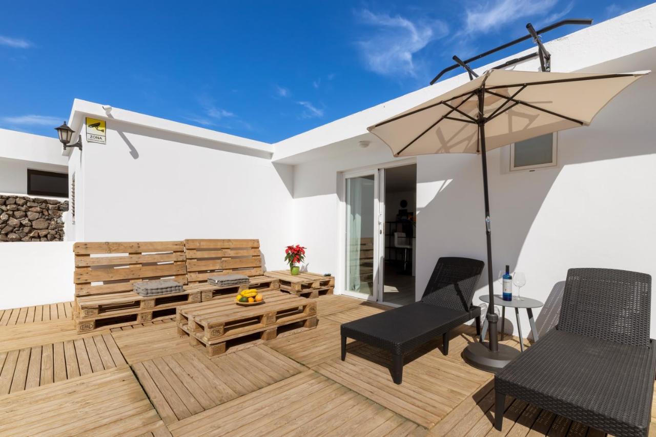 Famara Loft 12 Apartment Ngoại thất bức ảnh